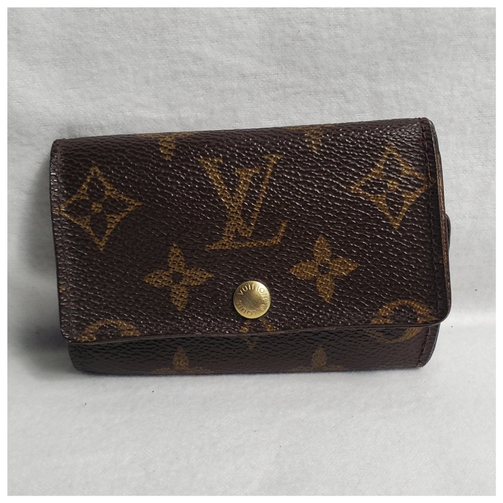 Authentic Preowned LV Key Chain